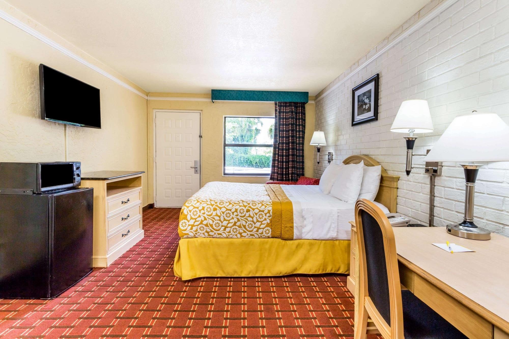 Quality Inn & Suites Altamonte Springs Orlando-North Екстер'єр фото