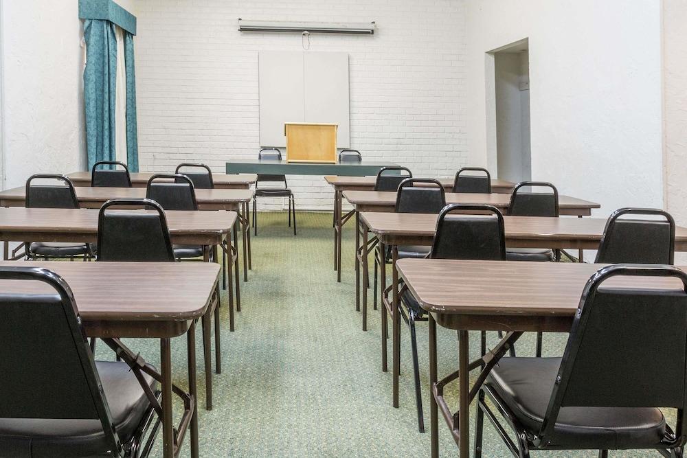 Quality Inn & Suites Altamonte Springs Orlando-North Екстер'єр фото