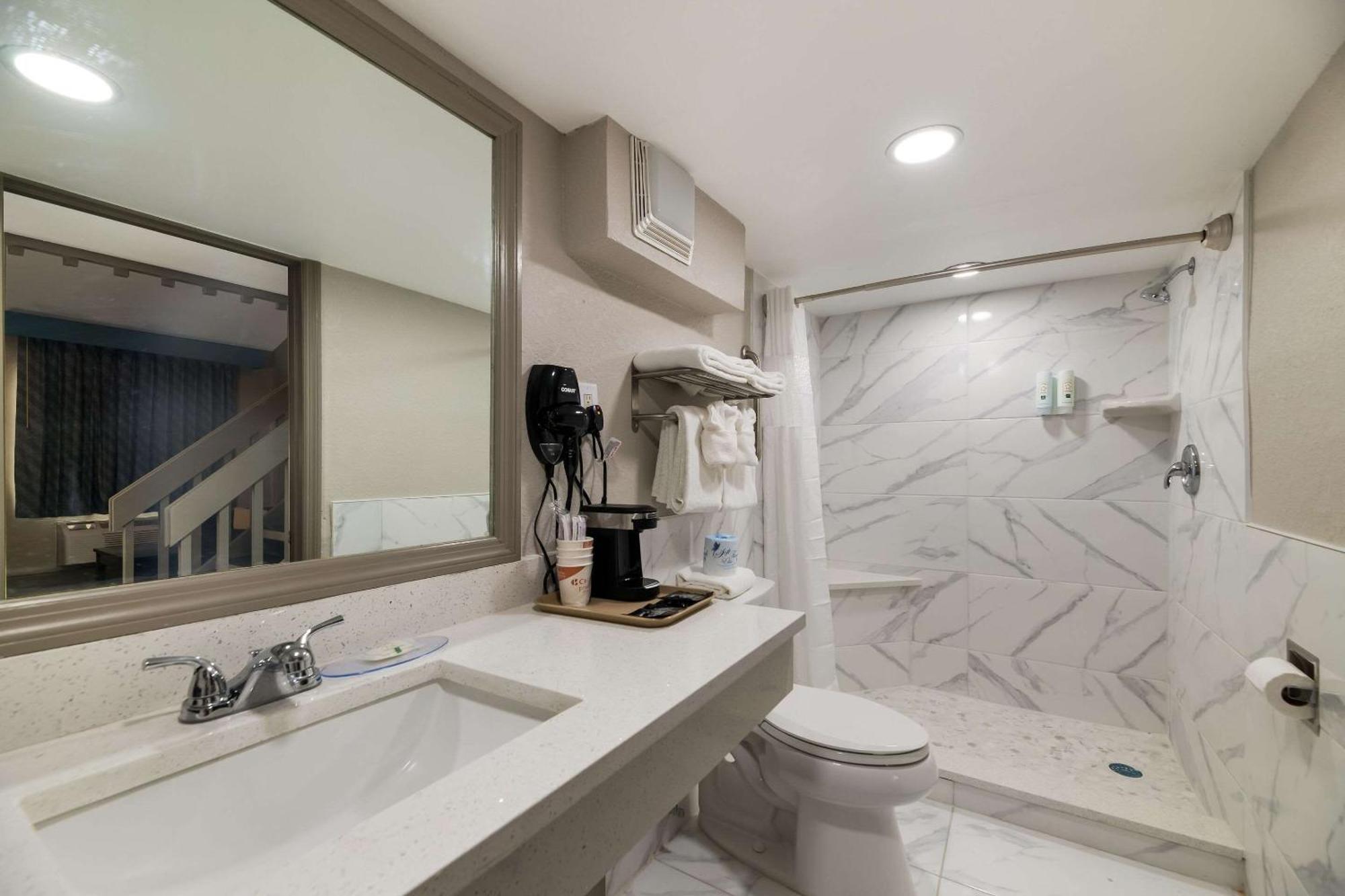 Quality Inn & Suites Altamonte Springs Orlando-North Екстер'єр фото